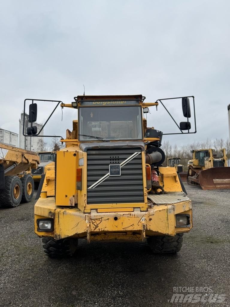 Volvo A 30 C ساحبات مفصلية