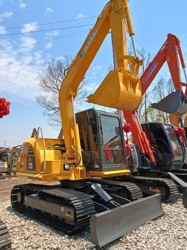 Komatsu PC 70 حفارات زحافة