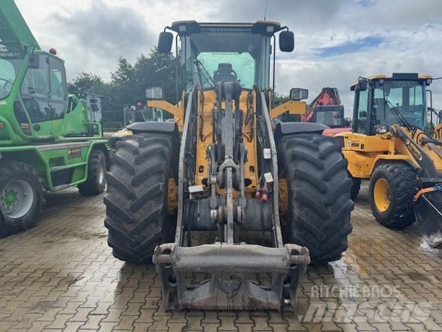 Volvo L 70 H لوادر بعجل