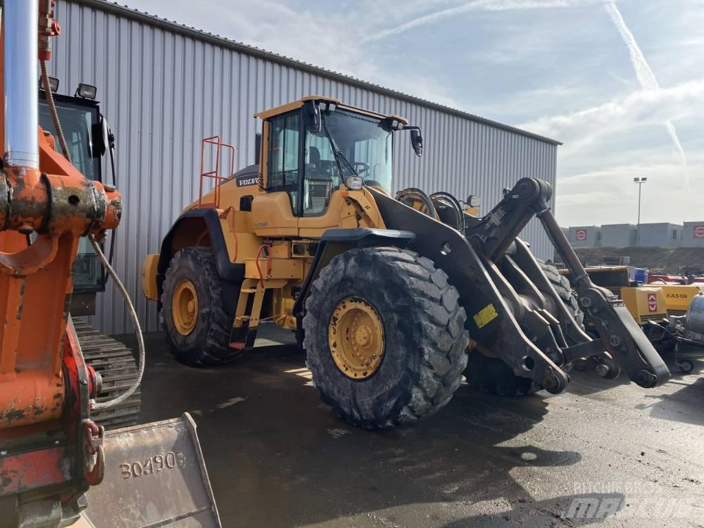 Volvo L 180 H لوادر بعجل