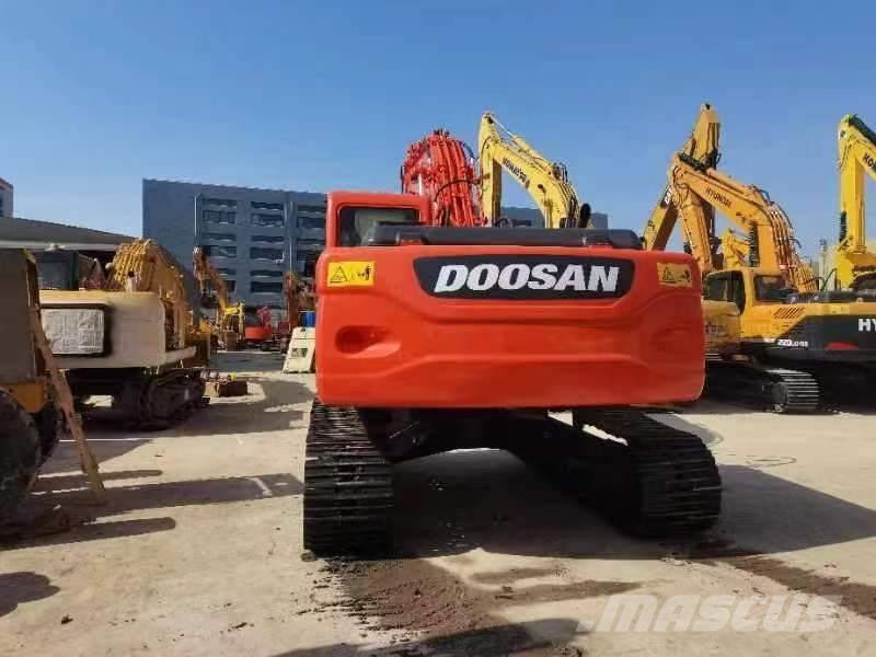 Doosan DX 225 حفارات زحافة