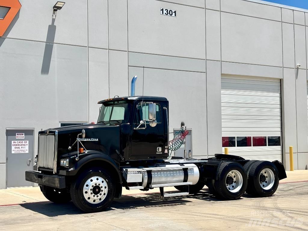 Western Star 4900 وحدات الجر
