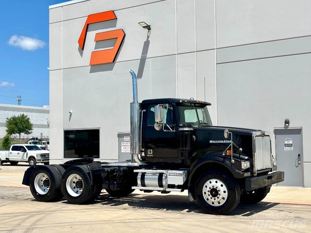 Western Star 4900 وحدات الجر