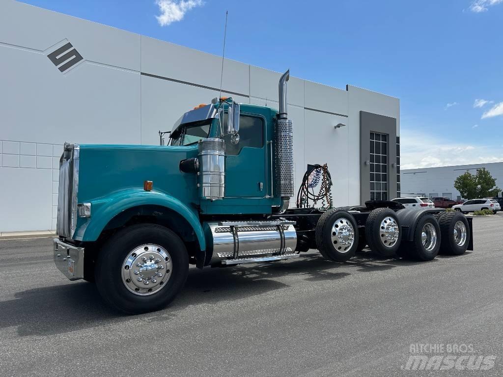 Kenworth W 900 وحدات الجر