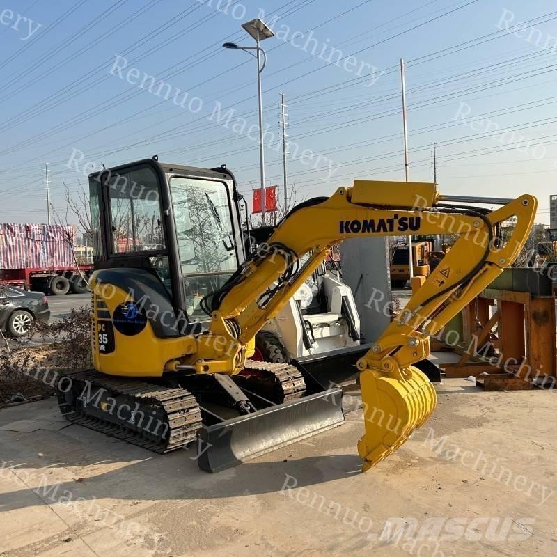 Komatsu PC 35 MR-3 حفارات صغيرة أقل من 7 طن (حفارات صغيرة)