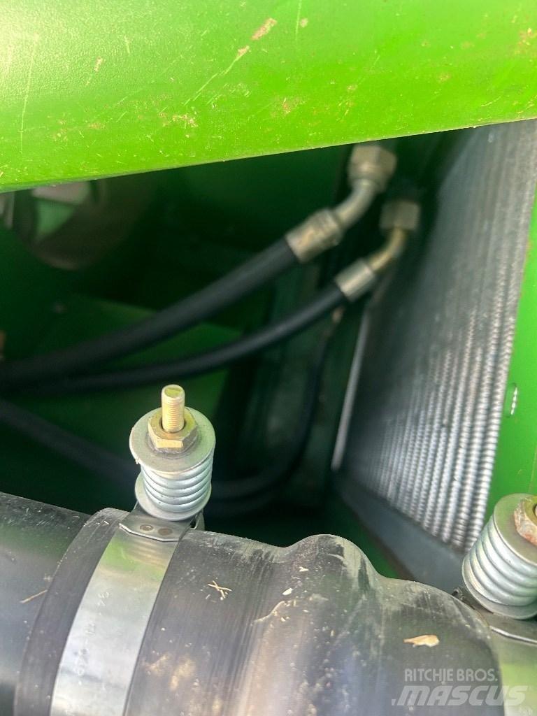 John Deere 2264 حصادات