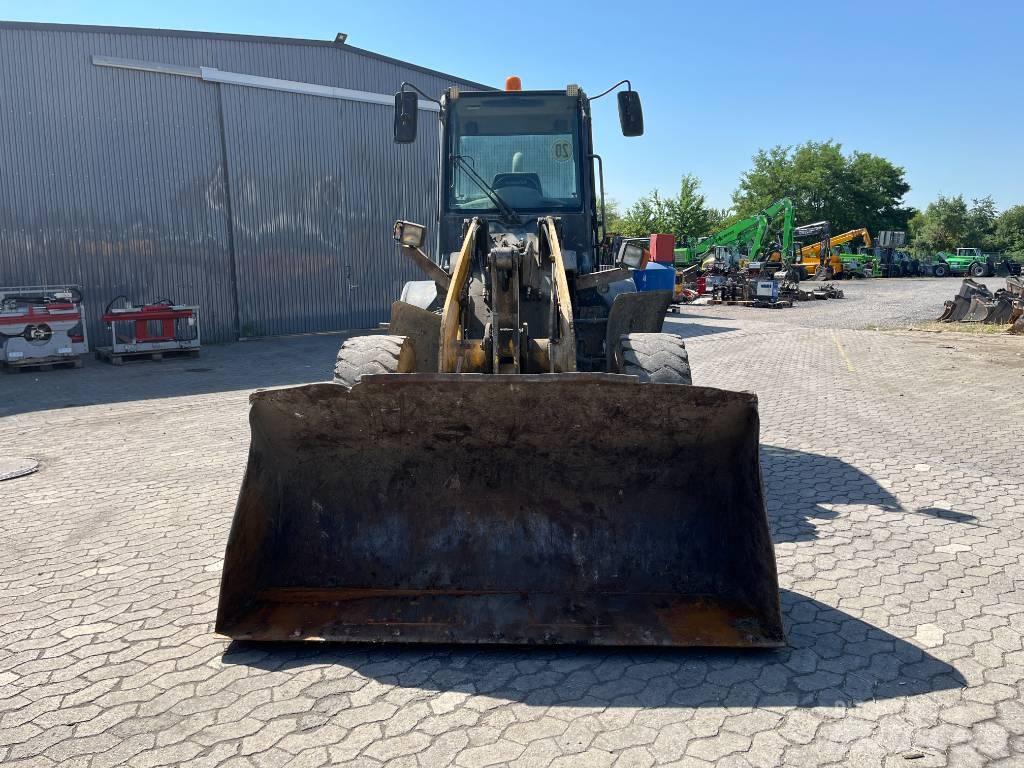 Komatsu WA 100 M-6 لوادر بعجل