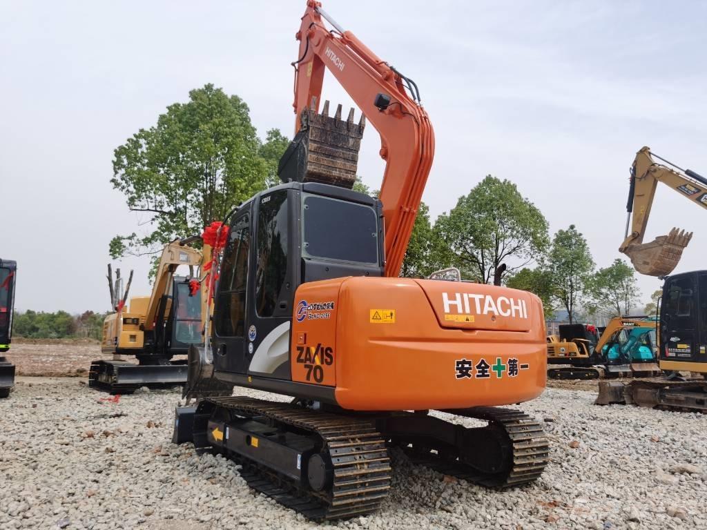 Hitachi ZX 70-5A حفارات زحافة