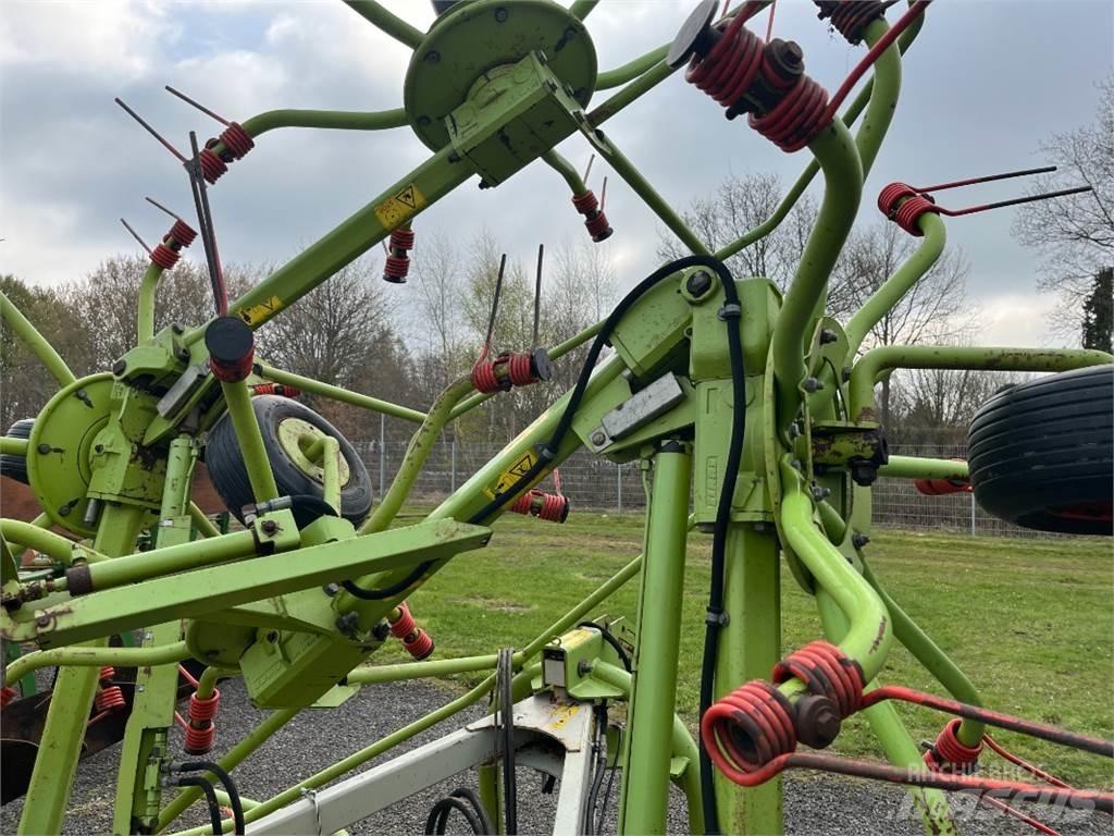 CLAAS VOLTO 770 مكابس وميبسات التبن