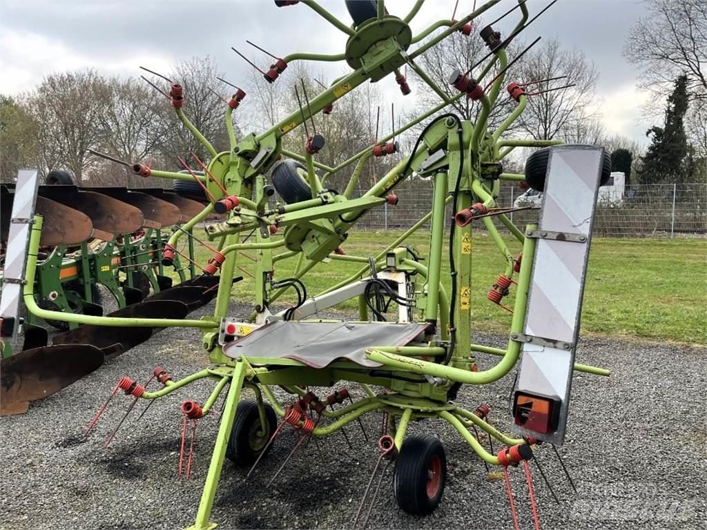 CLAAS VOLTO 770 مكابس وميبسات التبن