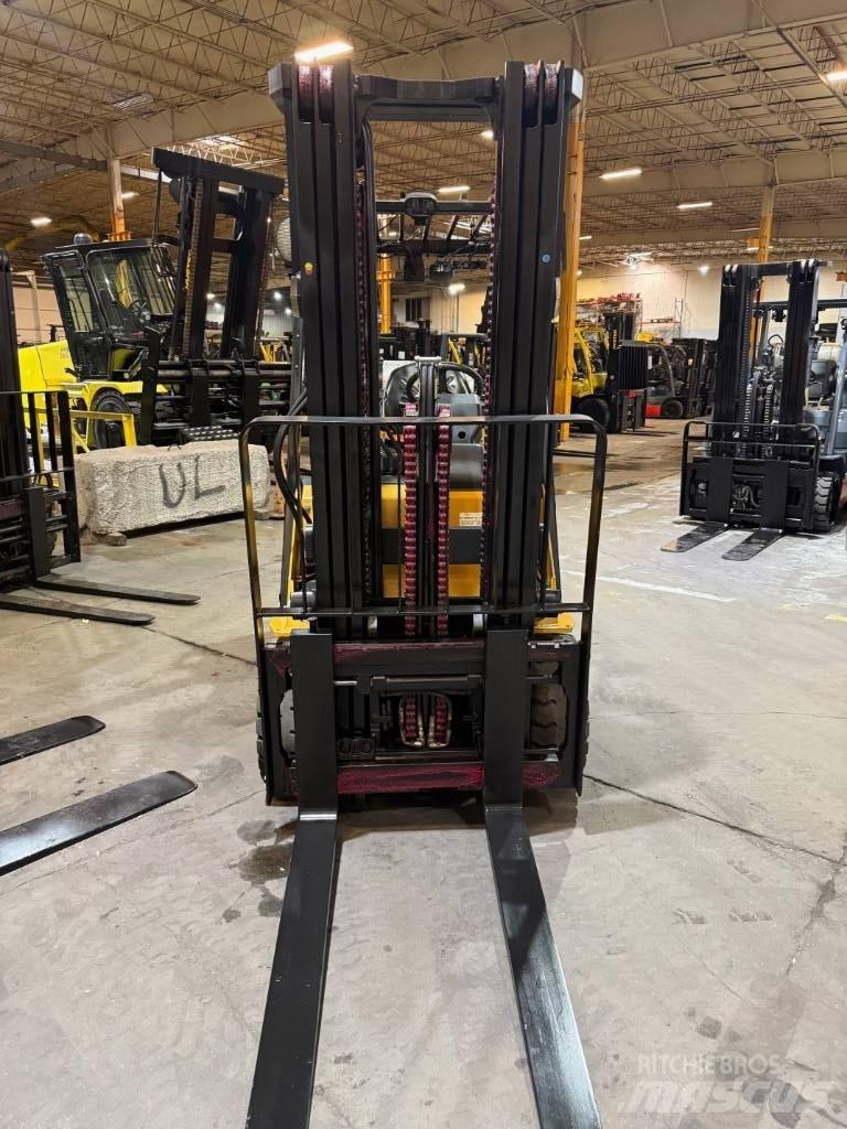CAT 2C 6000 شاحنات ذات رافعات شوكية - أخرى