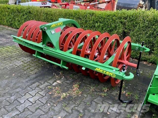 Meyer WP 14-4 مداحل متنوعة