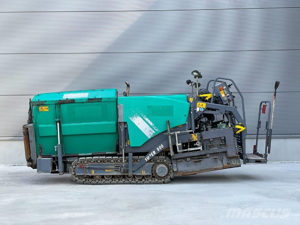 Vögele SUPER 800 معدات السفلتة