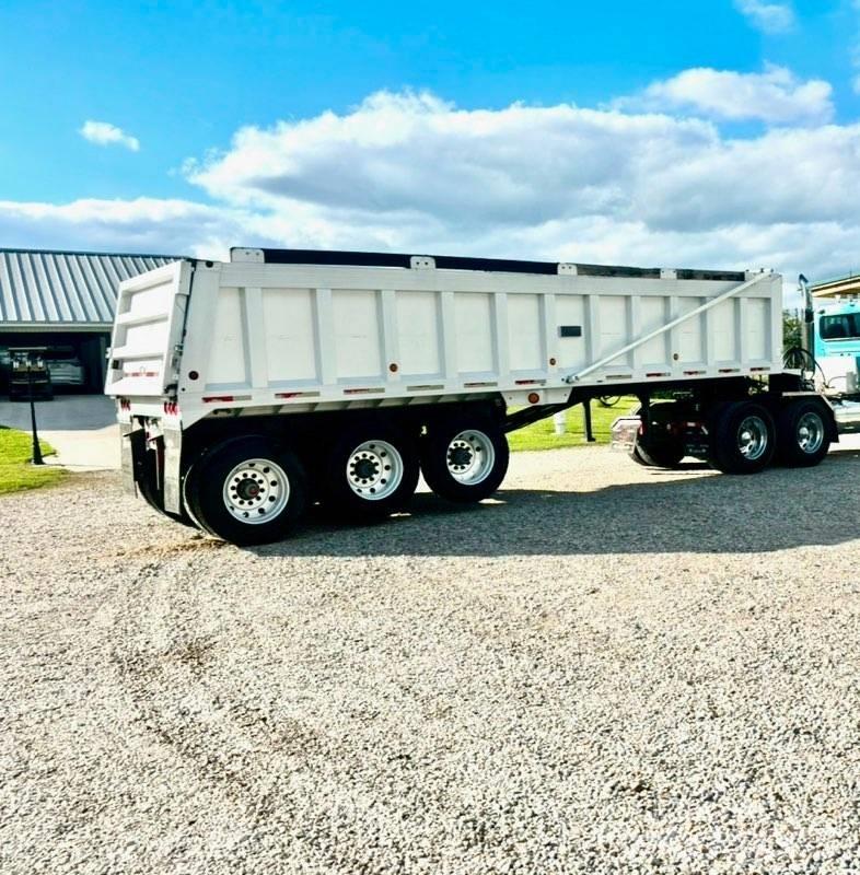Travis 30ft End Dump مقطورات قلابة
