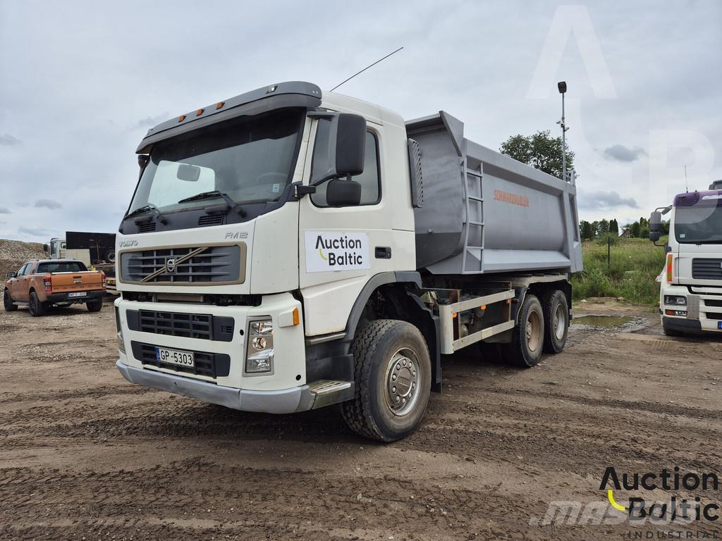 Volvo FM12 شاحنات قلابة