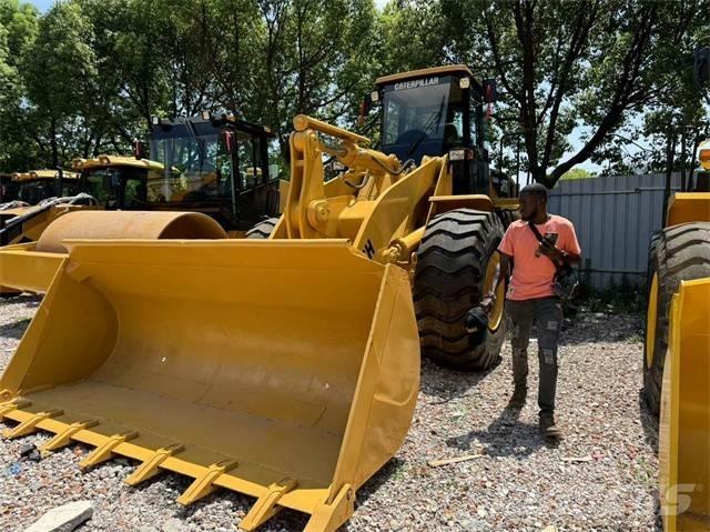 CAT 966 H لوادر بعجل