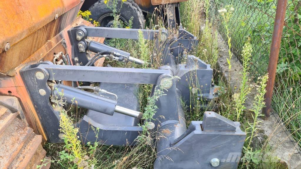 CASE 1150 M المسارات والسلاسل والهيكل السفلي