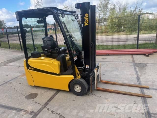 Yale ERP 16 VT شاحنات ذات رافعات شوكية تعمل بالكهرباء