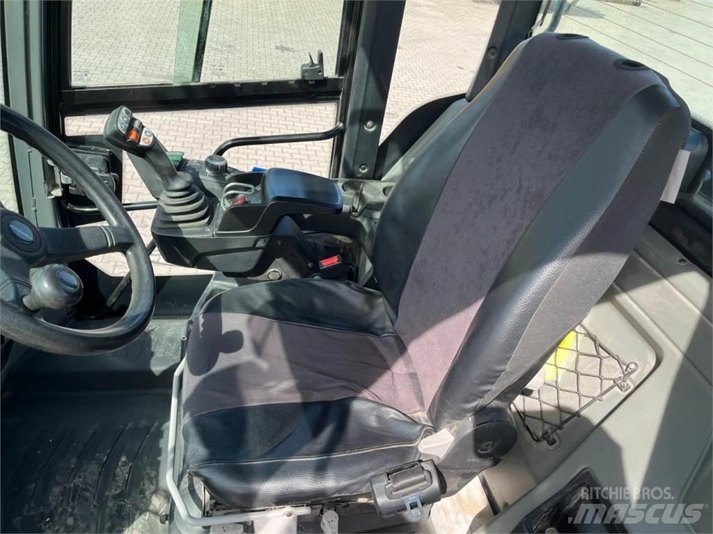 Kramer KL 55.8T معدات مناولة لأغراض الزراعة