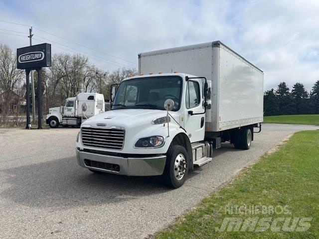 Freightliner M2106 شاحنات ذات هيكل صندوقي