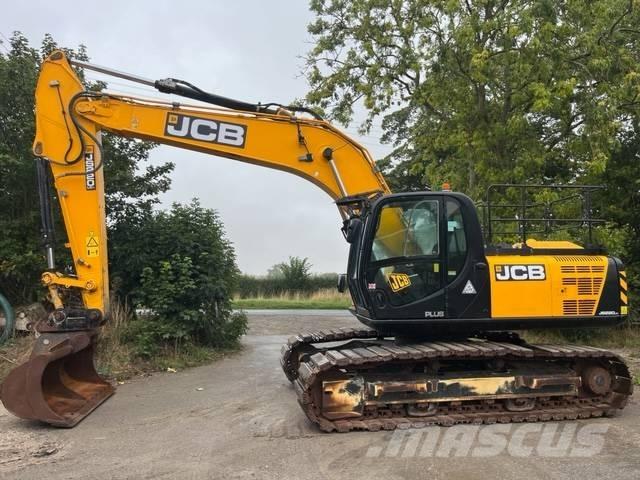 JCB JS 220 LC حفارات زحافة