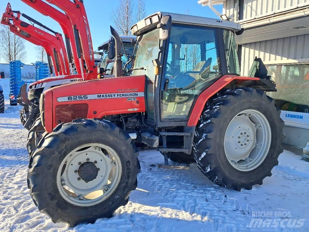 Massey Ferguson 6255 الجرارات