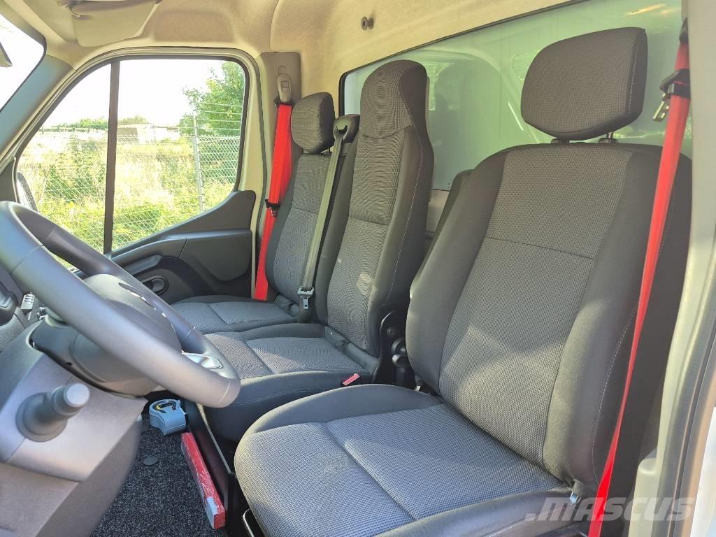 Renault Master هيكل صندوقي