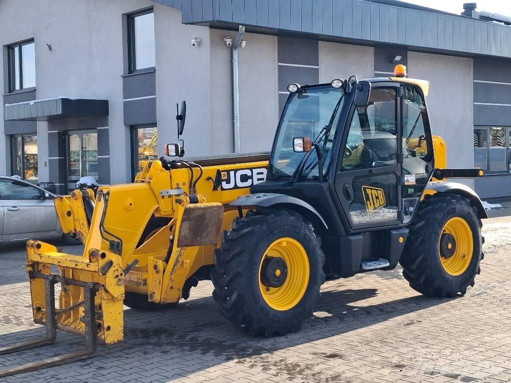 JCB 533-105 مناولات متداخلة