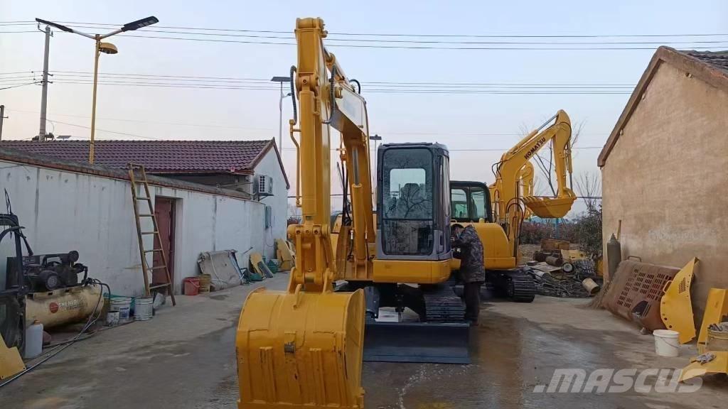 Komatsu PC 78 US حفارات زحافة