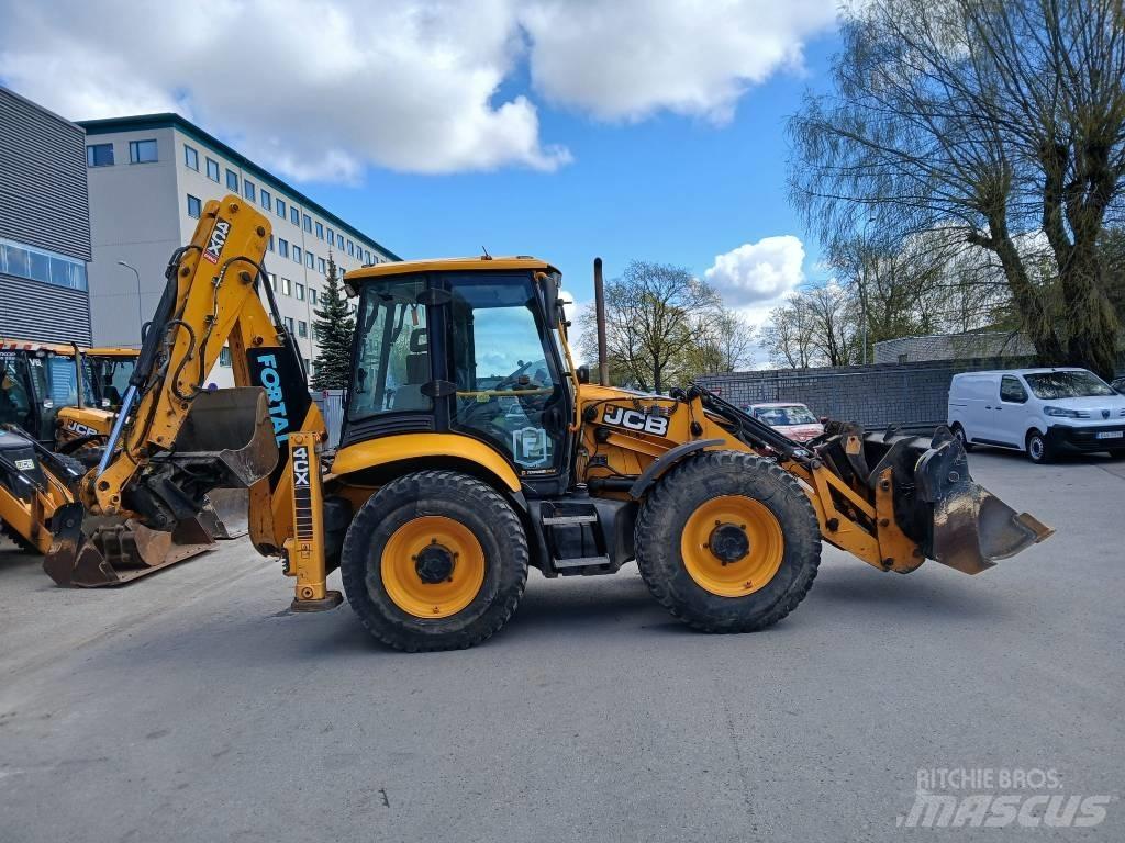 JCB 4cxProAEC لوادر ذات جرافات عكسية