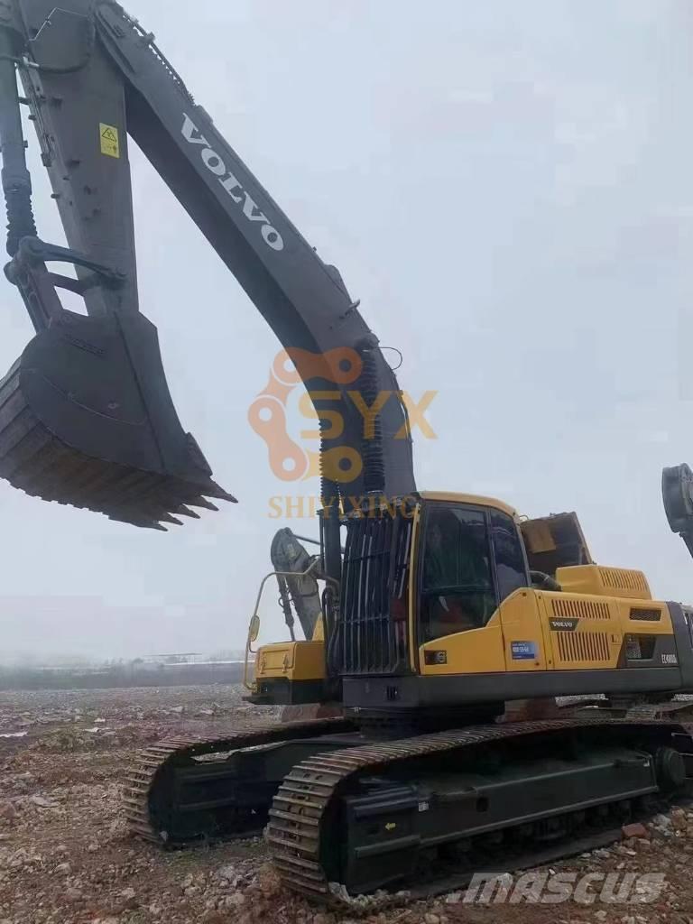 Volvo EC 480 D حفارات زحافة