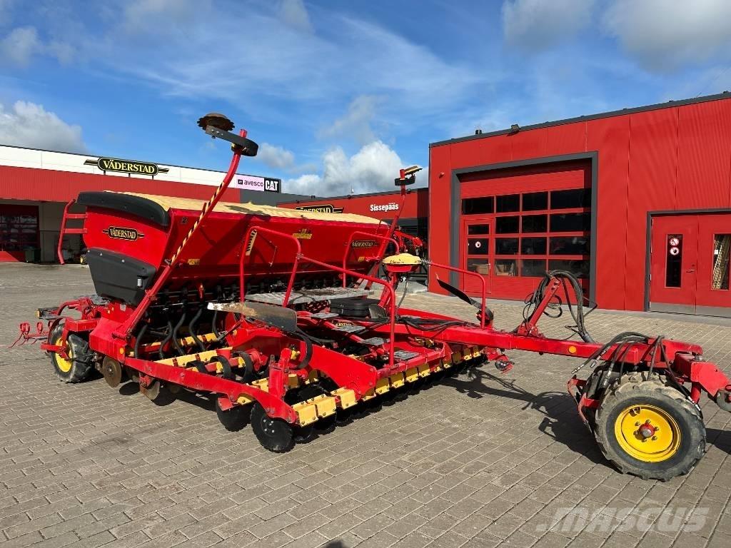 Väderstad Rapid400C مثاقيب