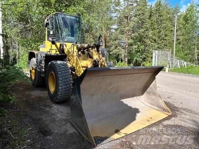 Komatsu WA 180-3 لوادر بعجل