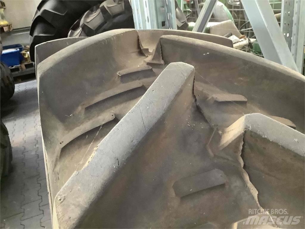 Kleber 16.9 R28 ماكينات زراعية أخرى
