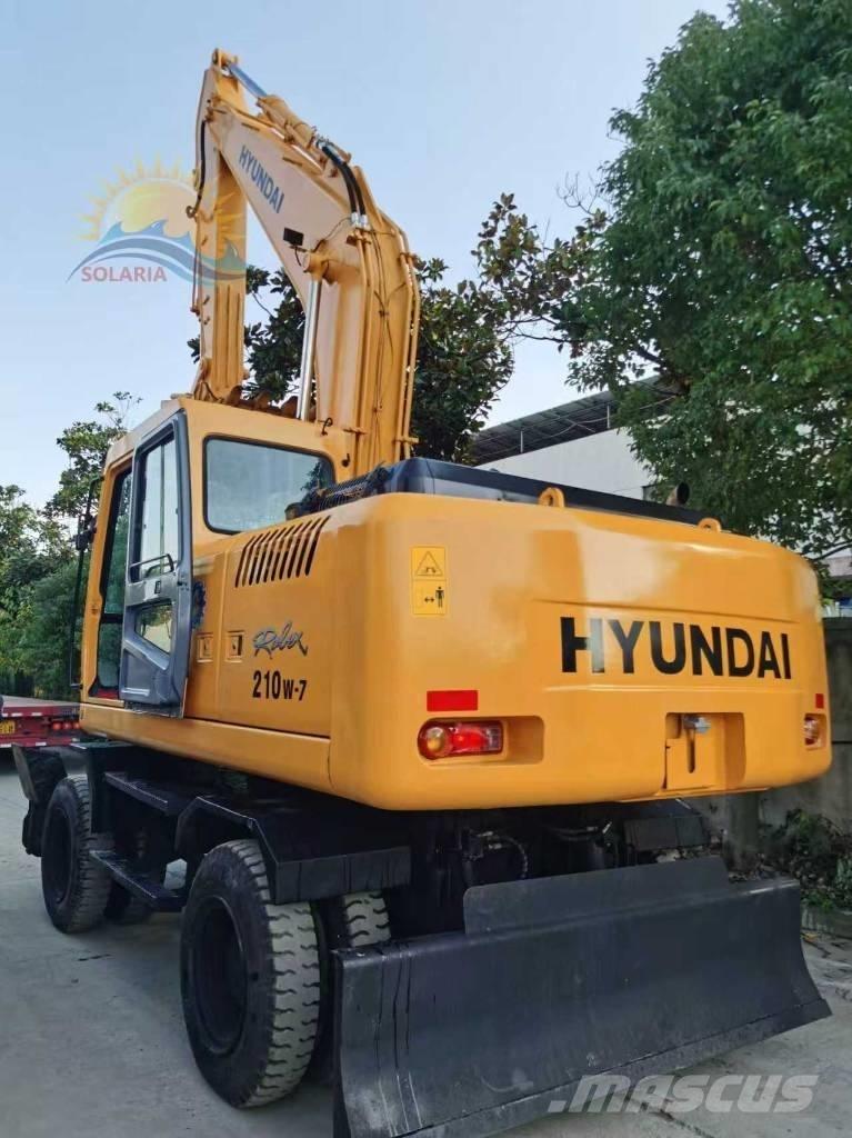 Hyundai R210w-7 حفارات بعجل