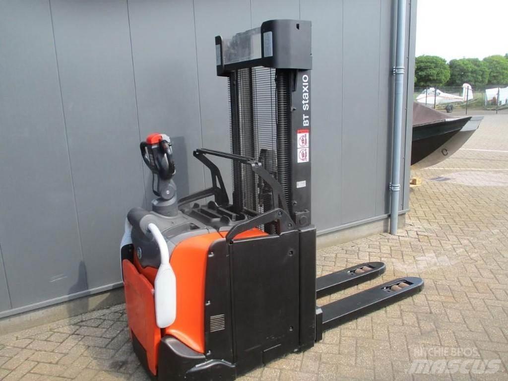 BT SPE 200L معدات التكديس الجوالة