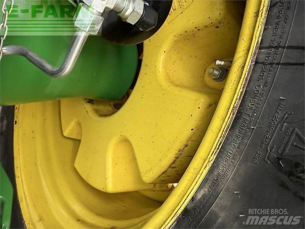 John Deere 8370 r الجرارات