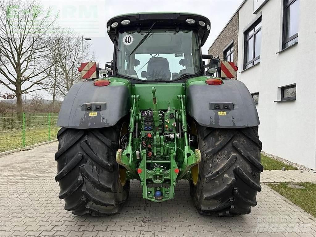 John Deere 8370 r الجرارات