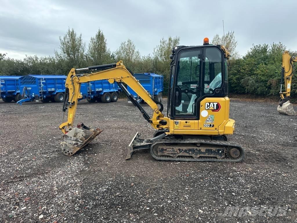 CAT 302.7 CR حفارات صغيرة أقل من 7 طن (حفارات صغيرة)