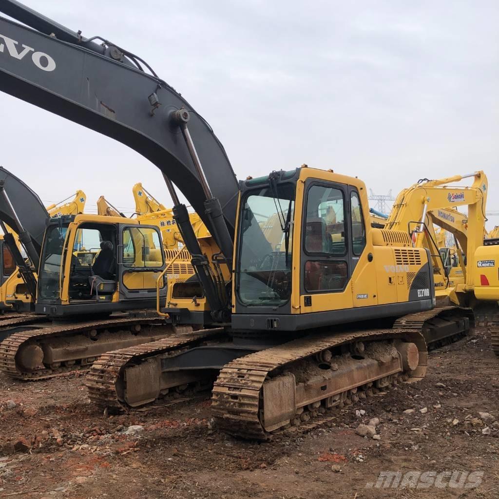 Volvo EC210B حفارات زحافة
