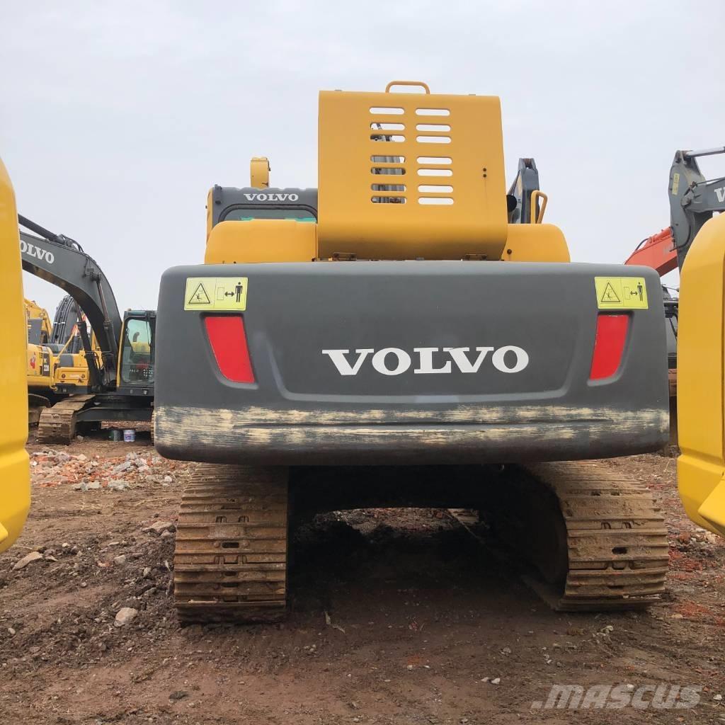 Volvo EC210B حفارات زحافة