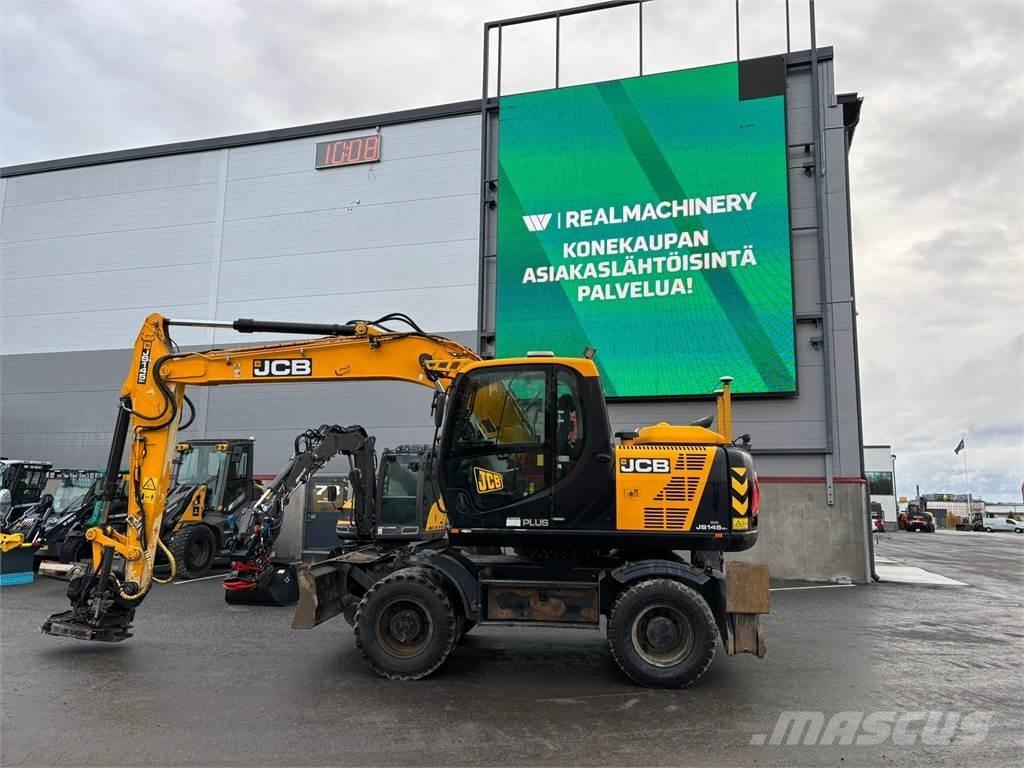 JCB JS145W T4i حفارات بعجل