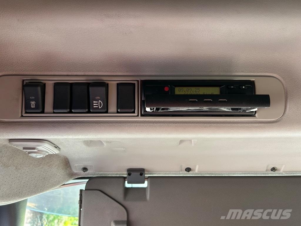 Volvo FM 12 460 شاحنات الرافعات الخطافية