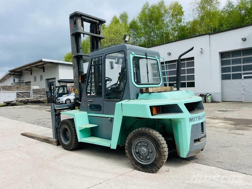 Mitsubishi FD 70 شاحنات الديزل
