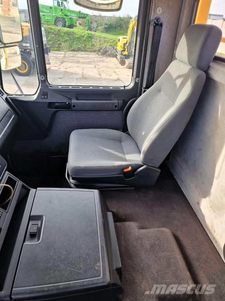 MAN ME 220 B مركبات النقل