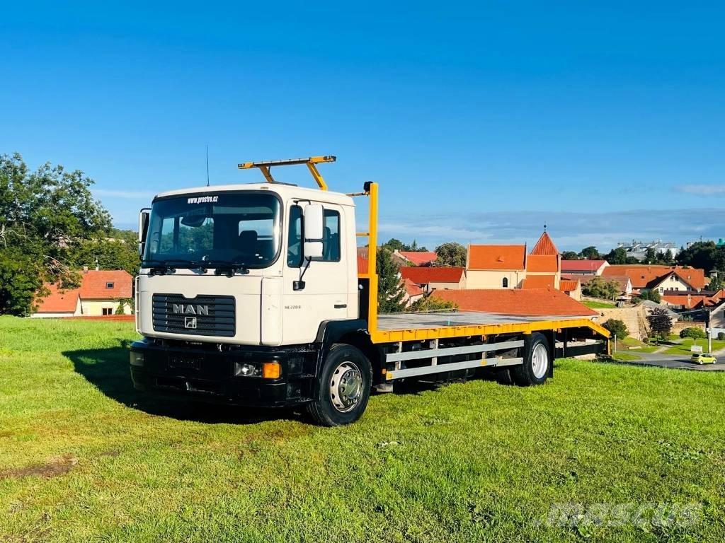 MAN ME 220 B مركبات النقل