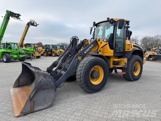 Volvo L 50 H لوادر بعجل