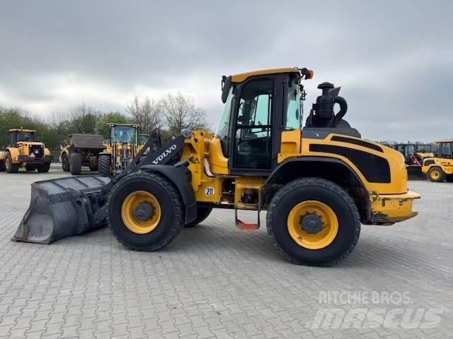 Volvo L 50 H لوادر بعجل