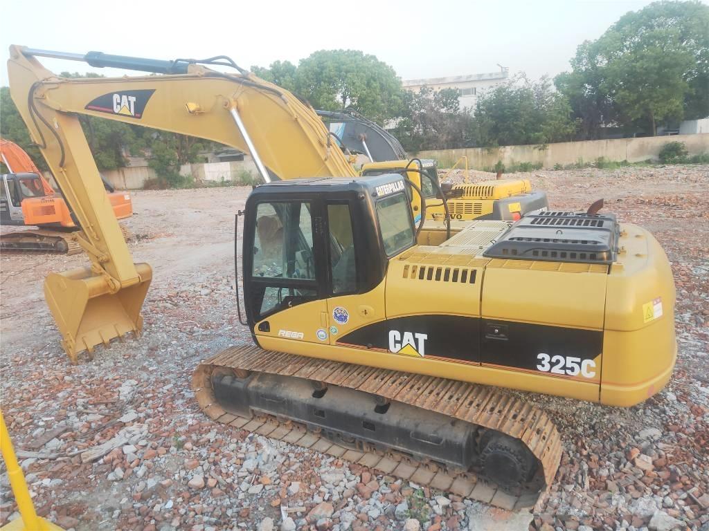CAT 325C حفارات زحافة
