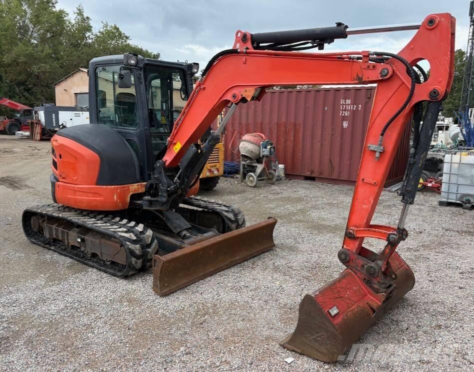 Kubota U 48-4 حفارات صغيرة أقل من 7 طن (حفارات صغيرة)